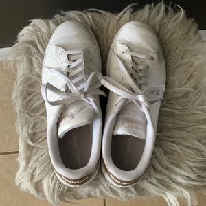 Women Size 10 Adidas Court Shows